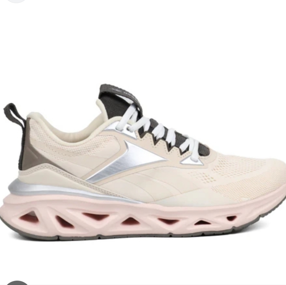 Reebok Zig Dynamica Running Shoes For Women Size 10